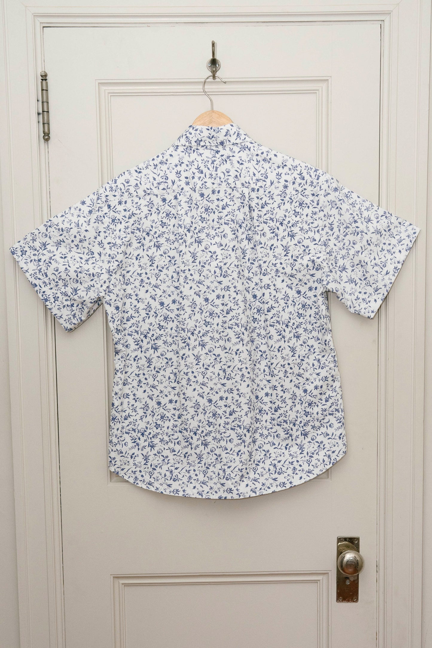 Trev Button Down (Sizes S, M)