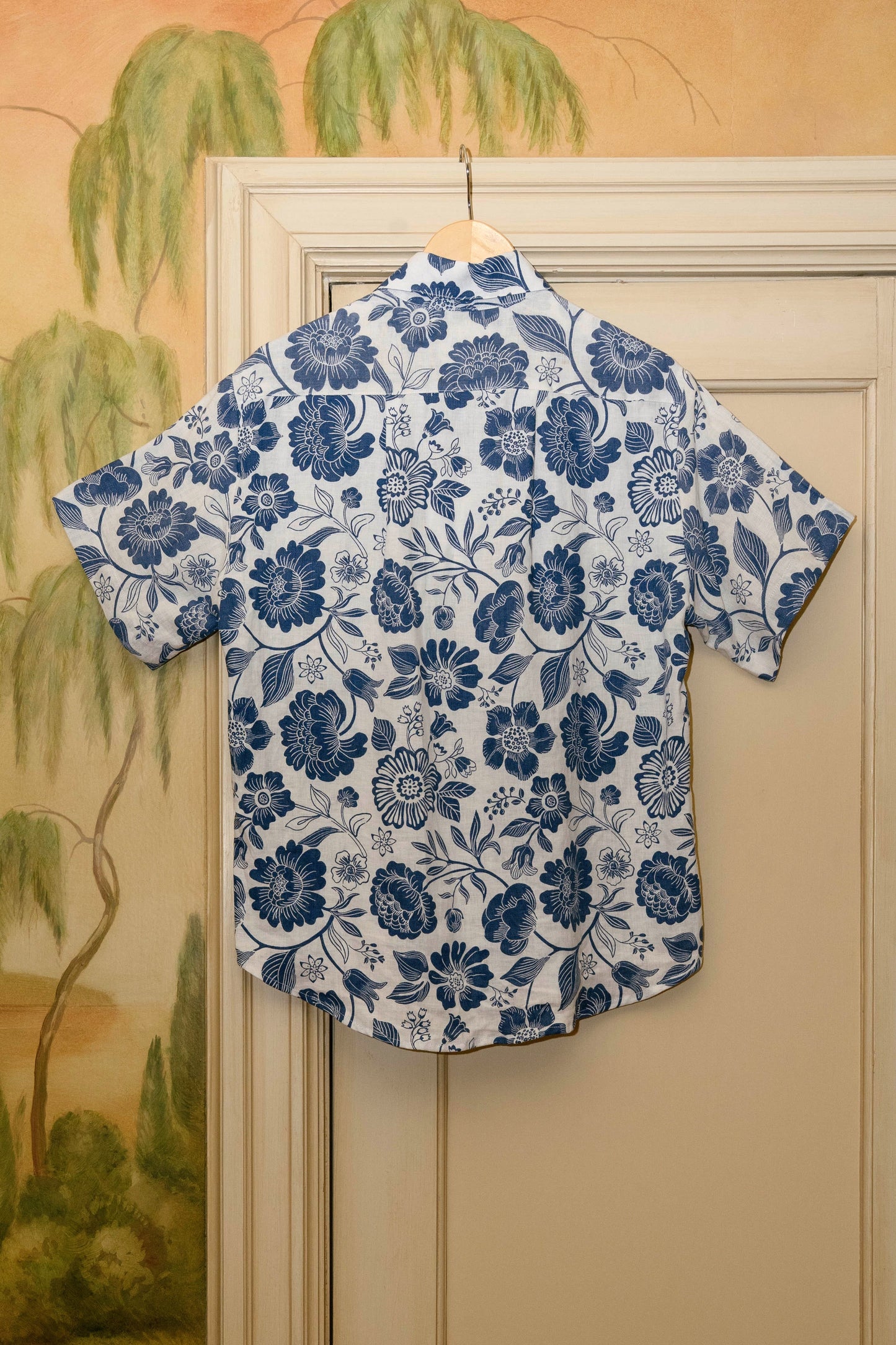 Trev Button Down (Sizes S, M)
