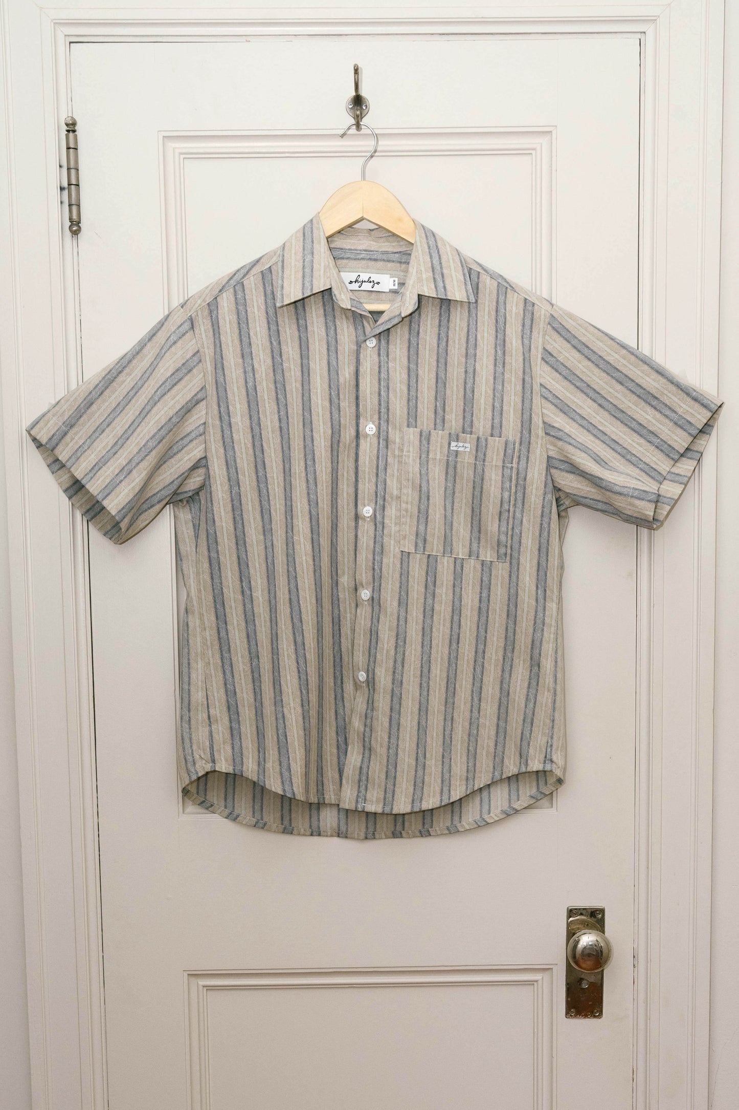 Trev Button Down (Sizes S, M)