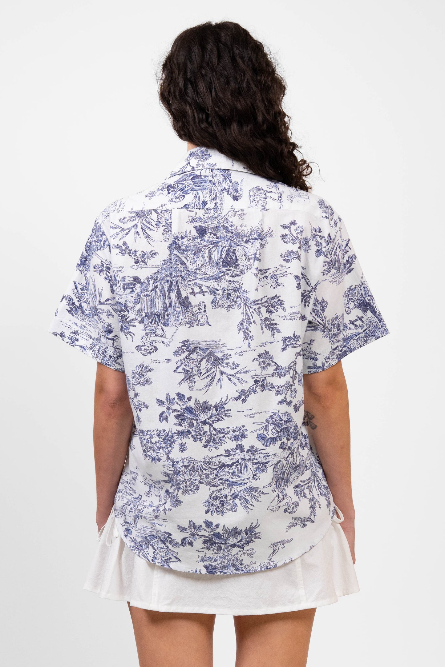 Trev Button Down (Sizes S, M)