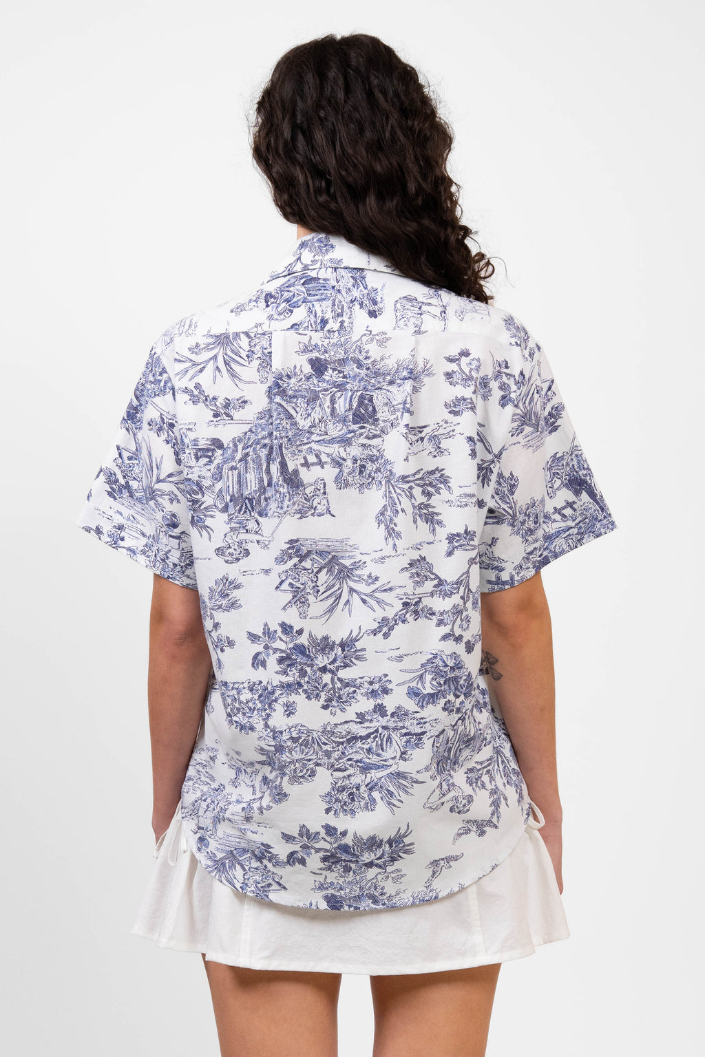 Trev Button Down (Sizes S, M)
